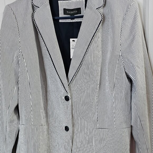 Women’s Talbots Cotton Blend 2 Button Navy Stripe Blazer Size 14 NWT - Picture 2 of 5